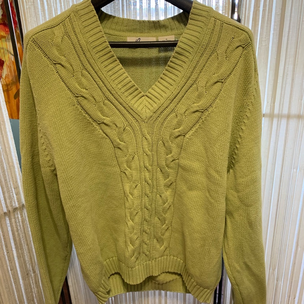 Knit sweater